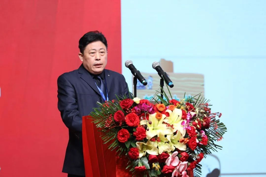 花花牛乳業(yè)30周年暨2024年客戶大會圓滿召開! 花花牛乳業(yè)30周年暨2024年客戶大會圓滿召開!