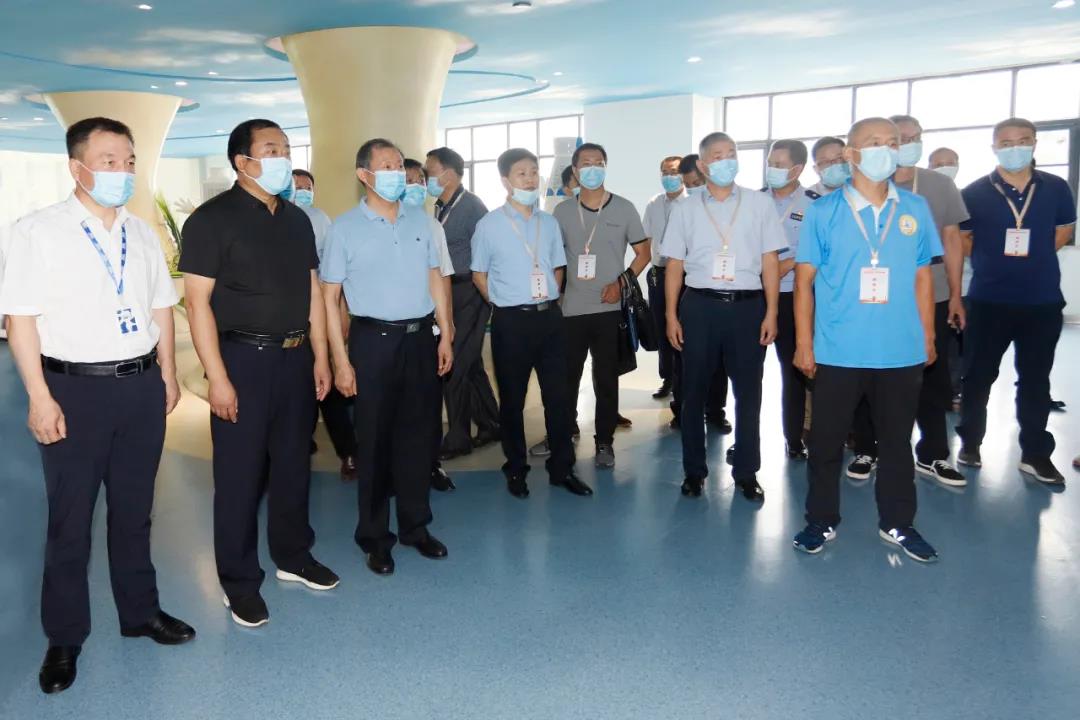 鄭州市安全生產雙重預防體系建設現場觀摩會在花花牛乳業集團鄭州分公司召開 鄭州市安全生產雙重預防體系建設現場觀摩會在花花牛乳業集團鄭州分公司召開