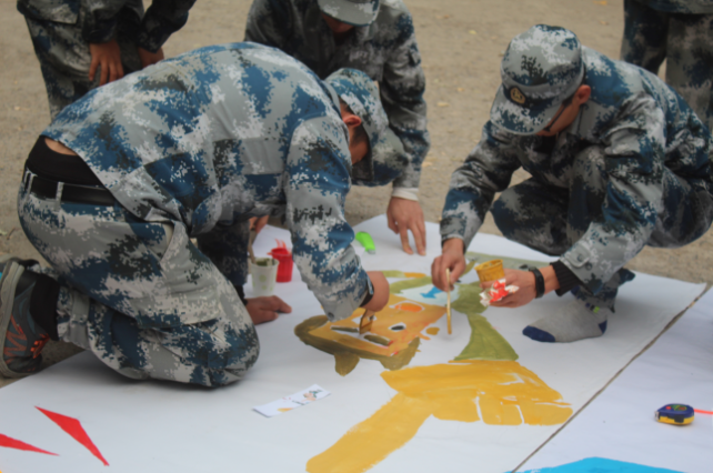 組織開展戶外拓展訓(xùn)練活動 組織開展戶外拓展訓(xùn)練活動